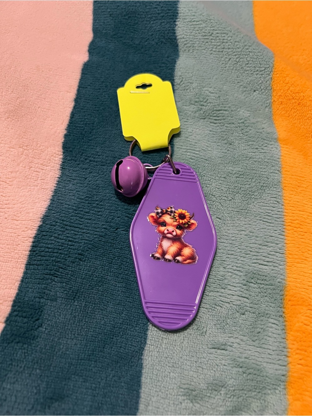 Highland Cow Keychain 🌻 - Picture 2 of 4